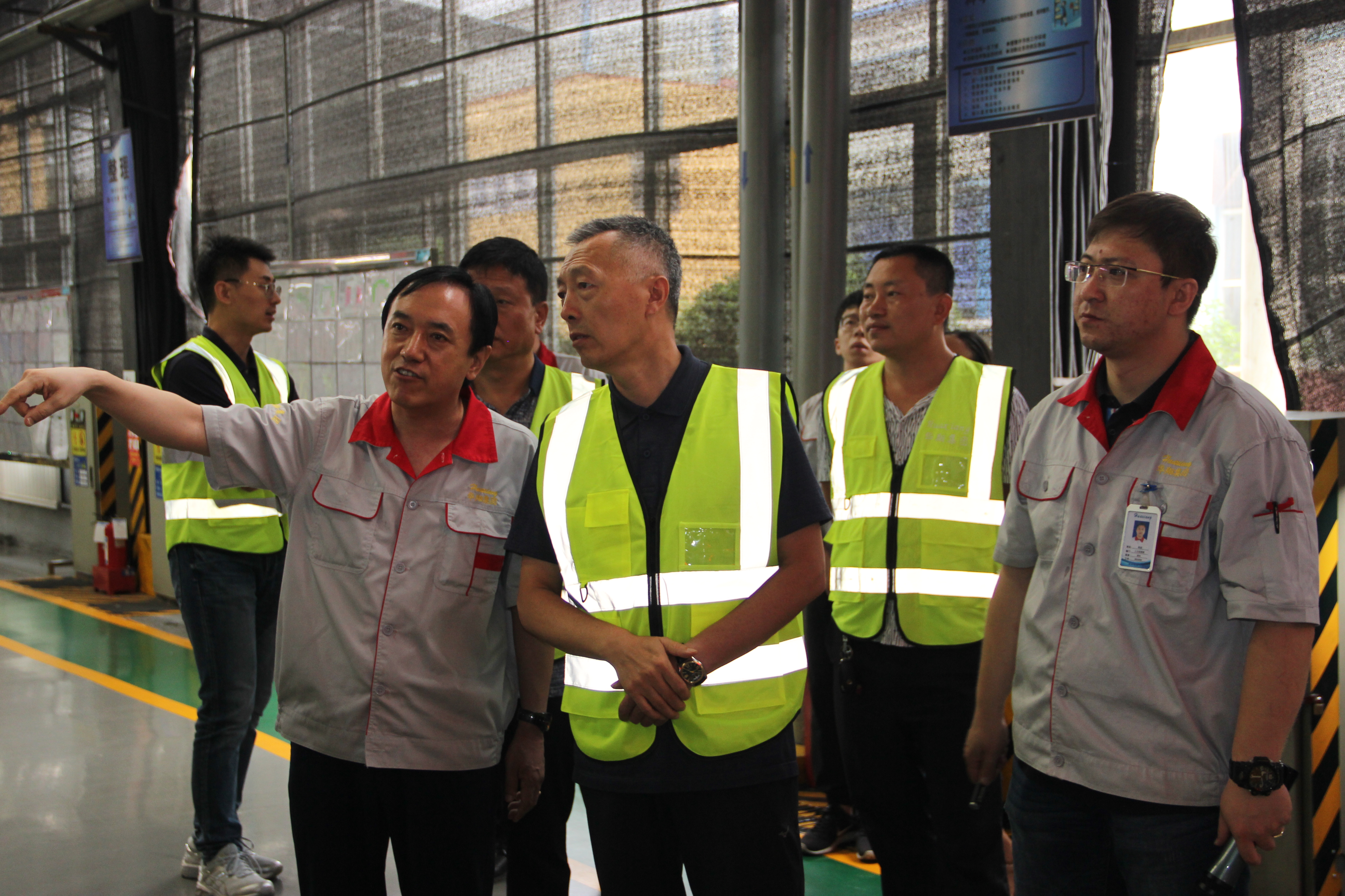 省总工会调研我司工业工人步队建设情形