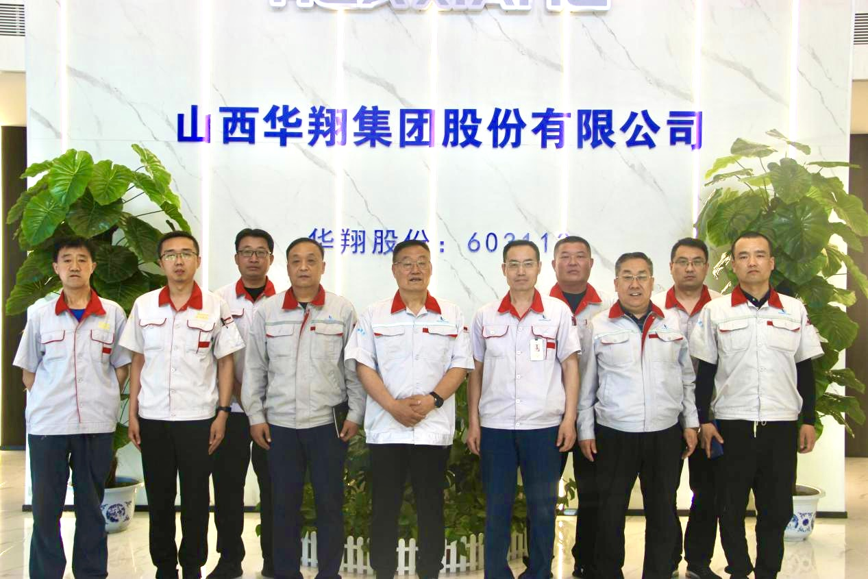 用劳模工匠精神 擦亮新时代斗争者底色 —争做时代先锋
