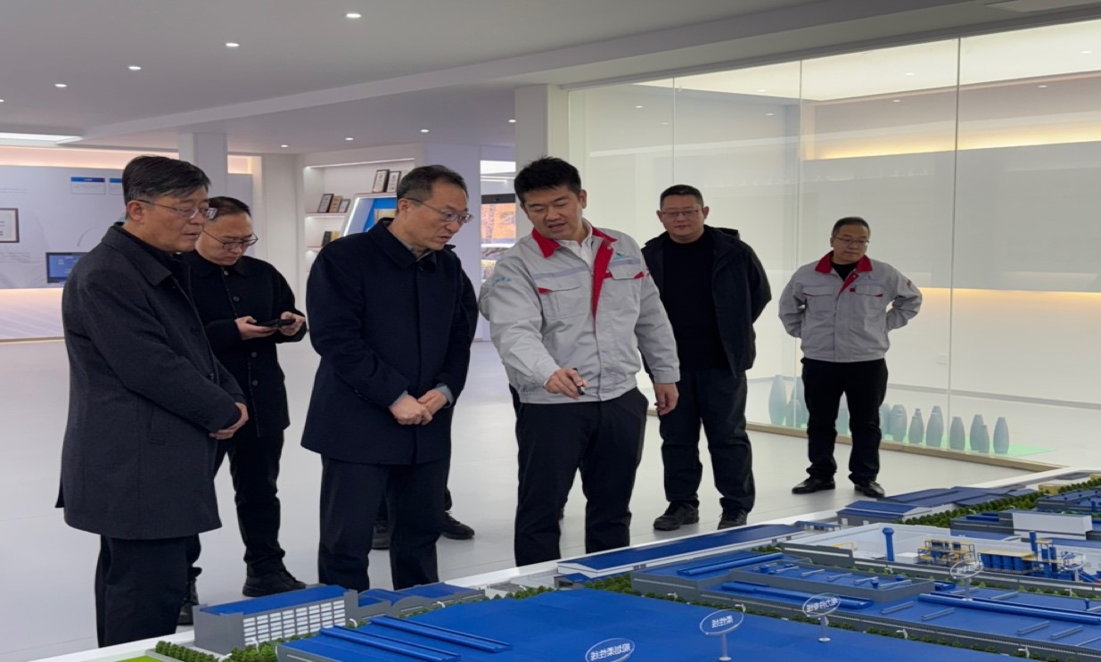 临汾经济开发区党工委书记、管委会主任白建成一行深入CA88官网圣德曼新能源汽车零部件工业园调研